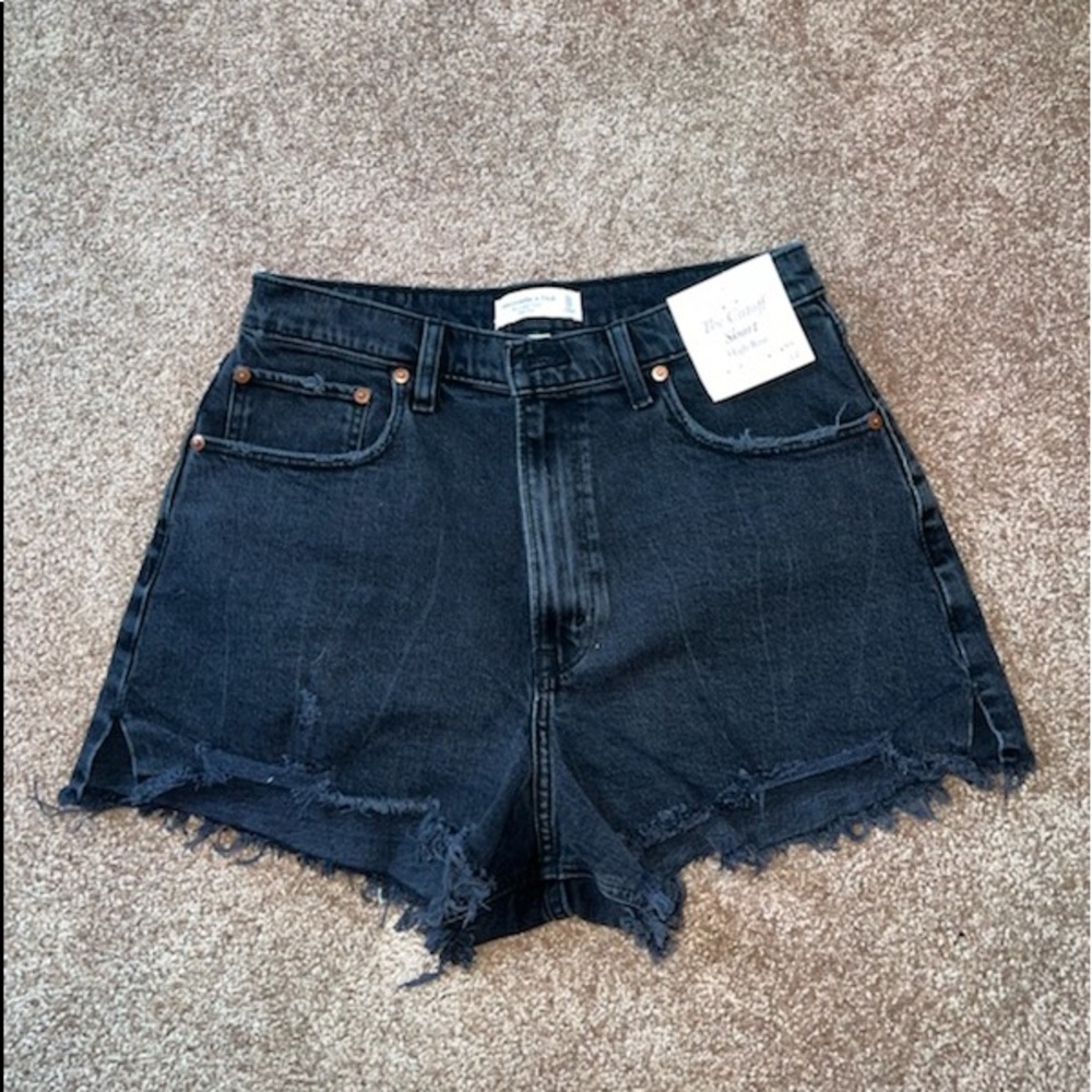 NWT A&F Curve Love cut off shorts size 31/12